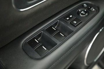 Honda HR-V II SUV 1.5 i-VTEC 130KM 2018 Honda HR-V 1.5 i-VTEC, Automat, Navi, Klima, zdjęcie 16