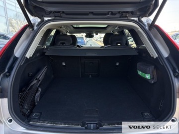 Volvo XC60 II 2025 Volvo XC 60 XC60 B5 B AWD Ultra Dark aut, Pakiet C, zdjęcie 31