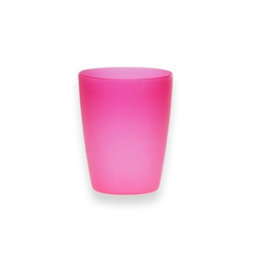 Пластиковые стаканчики и тарелки детские, 8 комплектов.