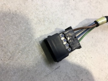 РУЧКА ВНУТРЕННЯЯ ПЕРЕДНЯЯ ЛЕВАЯ A6 C5