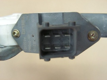 AVENSIS T25 MECHANIZMUS ZVEDÁNÍ OKNO LEVÝ