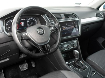 Volkswagen Tiguan II SUV 1.4 TSI 150KM 2017 Volkswagen Tiguan GKA5395#1.4 TSI DSG LED K.cof, zdjęcie 5