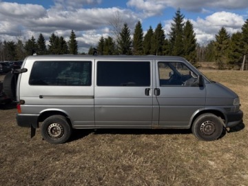 Volkswagen Caravelle T4 1998 Volkswagen Caravelle Syncro 4x4 klima grzane fotele 280 tys km 2.4 diesel, zdjęcie 8