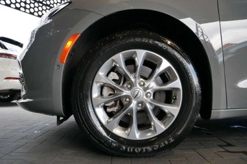 Chrysler Pacifica II 2023 Chrysler Pacifica TouringL Polift Pentastar 3.6L V6 7os. 291KM Radar Cam36, zdjęcie 32