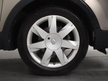 Renault Captur I Crossover 1.5 Energy dCi 90KM 2014 Renault Captur 1.5 dCi, Navi, Klima, Klimatronic, zdjęcie 14