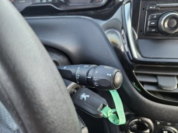 Peugeot 208 I Hatchback 3d 1.0 VTI 68KM 2014 Peugeot 208 Opłacony Zdrowy Zadbany po Serwisie, zdjęcie 16