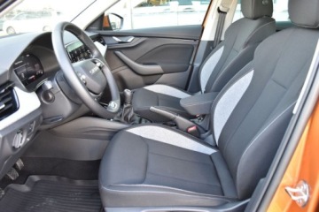 Skoda Kamiq Crossover Facelifting 1.0 TSI 115KM 2025 Skoda Kamiq SalonPL 1.0TSI 115Km SelectionPakiet WinterKameraGwarancja FV23, zdjęcie 31