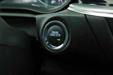 Opel Insignia II Sports Tourer Facelifting 2.0 Diesel 174KM 2021 Opel Insignia 2.0 CDTI, Salon Polska, zdjęcie 14