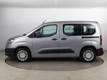 Toyota 2022 Toyota ProAce City Verso 1.5 D-4D, Salon Polska, zdjęcie 2
