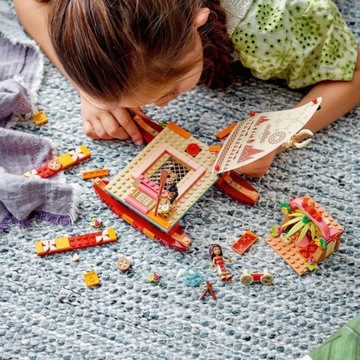 LEGO Disney 43210 Катамаран Моаны + подарочный пакет