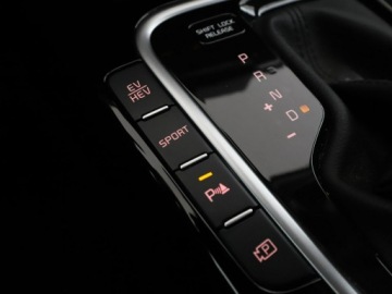 Kia XCeed PHEV Facelifting 1.6 GDi Plug-In 141KM 2023 Kia XCeed PHEV automat navi kamera grzane fotele, zdjęcie 29