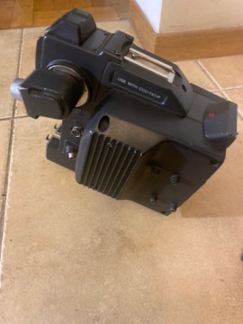 Цифровая видеокамера Sony DXC-D50WS + адаптер CA-TX7P см.!