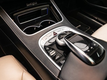 Mercedes Klasa S W222 Limuzyna Facelifting 2.9 400d 340KM 2019 S Klasa 400 d 4-Matic L 9G-TRONIC 3.0 340KM 2019, zdjęcie 22