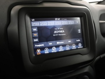 Jeep Renegade SUV Facelifting 1.0 GSE T3 Turbo 120KM 2020 Jeep Renegade klima auto navi czujniki parkowania, zdjęcie 22