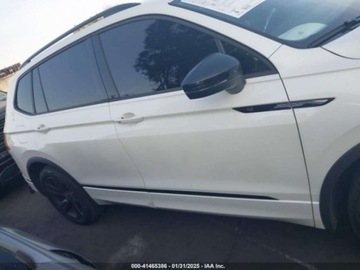 Volkswagen Tiguan III 2024 Volkswagen Tiguan 2024, 2.0L, SE R-LINE BLACK 2.0 Benzyna 184KM, zdjęcie 3