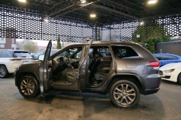 Jeep Grand Cherokee IV 2021 Jeep Grand Cherokee Limited 5.7 HEMI Hak 352KM Szyberdach 4x4 Skory Navi M, zdjęcie 4