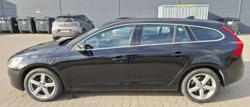 Volvo V60 I Kombi 1.6 T3 150KM 2012 Volvo V60 Volvo V60 T3 Kinetic 1.6 Benzyna 150KM, zdjęcie 22