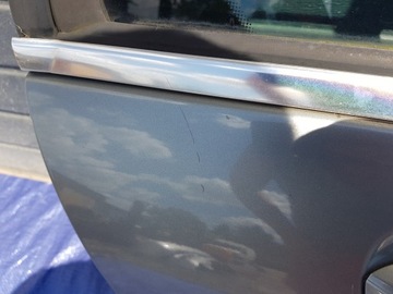 MERCEDES W204 СЕДАН ДВЕРЬ ПРАВАЯ ЗАДНЯЯ C792 792