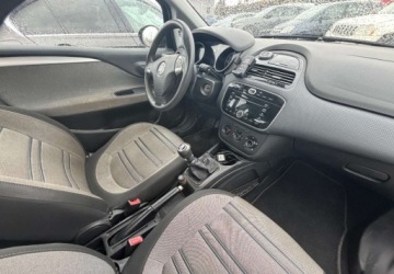 Fiat Punto Grande Punto Hatchback 5d 1.4 8v 77KM 2009 Fiat Punto Po wymianie sprzegla 1.4 Benzyna 78KM, zdjęcie 14