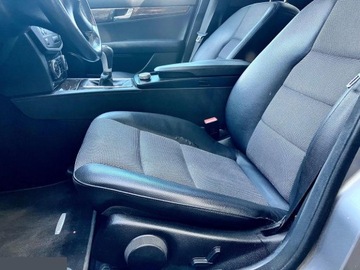 Mercedes Klasa C W204 Limuzyna 1.8 180 K 156KM 2009 Mercedes Klasa C 1.8 benzyna 156KM 2009r Możliwy transport pod dom!, zdjęcie 12