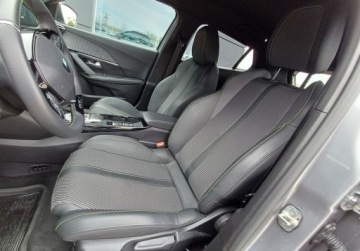 Peugeot 2008 II SUV Facelifting 1.2 Hybrid 145 145KM 2025 Peugeot 2008 95 1.2 mHEV 145 KM GT e-DCS6 I wl. GWARANCJA FV23, zdjęcie 12