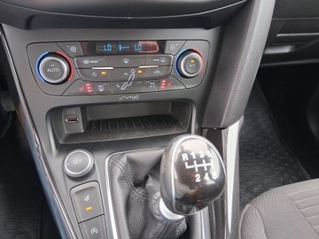 Ford Focus III Hatchback 5d facelifting 1.0 EcoBoost 125KM 2015 Ford Focus Grzana Kierownica Navi Klimatronic Bez wypadek, zdjęcie 17