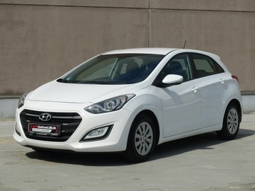 Hyundai i30 II Hatchback 3d Facelifting 1.6 CRDi 110KM 2016 Hyundai i30 1.6 CRDi 110KM/Nawi/Kamera, zdjęcie 6