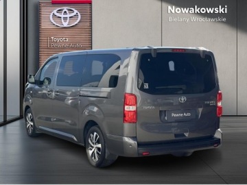 Toyota Proace II Furgon Medium 2.0 D-4D 177KM 2022 Toyota PROACE VERSO 2.0 D4-D Long Family 2.0 D4-D, zdjęcie 26