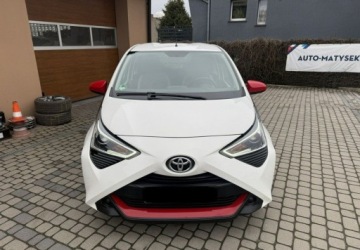 Toyota Aygo II Hatchback 3d Facelifting 1.0 VVT-i 72KM 2019 Toyota Aygo 1,0 72KM Klimatyzacja Benzyna 72KM, zdjęcie 2