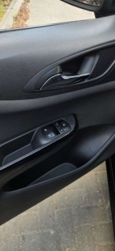 Opel Corsa E Hatchback 3d 1.4 Twinport 90KM 2016 Opel Corsa 1.4 Benzyna 90KM Klima PdC Import Raty Oplaty 1.4 Benzyna, zdjęcie 23