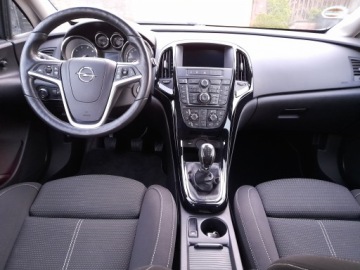 Opel Astra K Sports Tourer 1.6 CDTI 136KM 2016 Opel Astra J Lift 2016r 1.6 diesel 6 biegow Navi Kamera Tempomt, zdjęcie 7