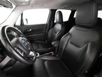 Jeep Renegade SUV 2.0 MultiJet 140KM 2017 Jeep Renegade 4x4 automat bi-xenon navi klima auto, zdjęcie 12