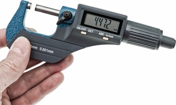 ЭЛЕКТРОННЫЙ МИКРОМЕТР из ABS 0–25 мм +/– 0,001 мм