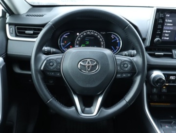 Toyota RAV4 V SUV 2.5 Hybrid Dynamic Force 222KM 2021 Toyota RAV 4 2.5 Hybrid, Salon Polska, zdjęcie 20