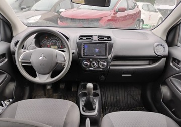 Mitsubishi Space Star 2017 Mitsubishi Space Star 2017r, 1.0 Benzyna . Lekko uszkodzony tyl. Jezdzi., zdjęcie 5