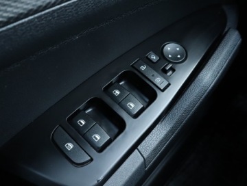 Kia Sportage V SUV 1.6 T-GDI MHEV 150KM 2023 Kia Sportage 1.6 T-GDI MHEV, Salon Polska, zdjęcie 17