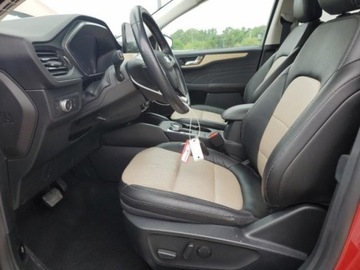Ford Escape III 2022 Ford Escape Titanium 2.0 Benzyna 250KM, zdjęcie 7