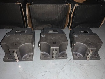 Euchner SN03D12-502-LE060 037098 Кнопка ограничения точного ряда