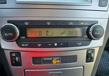 Toyota Avensis III Wagon Facelifting 2.0 D-4D 124KM 2014 Toyota Avensis 2,0 D4-D 124 KM Serwis GWARANCJA Zamiana Zarejestrowany 2.0, zdjęcie 32