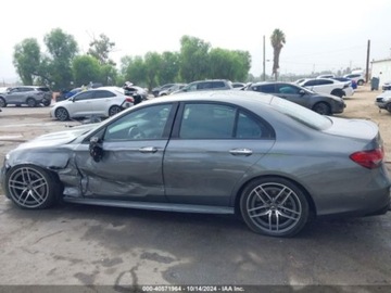 Mercedes Klasa E W213 2022 Mercedes-Benz Klasa E 2022r., 4x4, 3.0L 3.0 Benzyna 429KM, zdjęcie 5