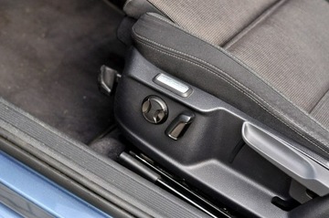 Volkswagen Passat B8 Variant 1.6 TDI BlueMotion SCR 120KM 2016 Volkswagen Passat 1.6TDI 120KM Virtual Full Led, zdjęcie 10