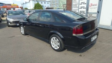 Opel Vectra C Sedan 1.9 CDTI 120KM 2004 Opel Vectra Ozarow Mazowiecki 1.9 diesel 2004 rok podukcji KOMIS TYSIAK, zdjęcie 1