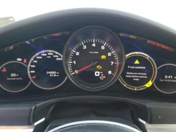 Porsche Panamera II Executive 2.9 440KM 2020 Porsche Panamera 2020, 2.9L, 4x4, 4S, porysowany lakier 2.9 Benzyna 440KM, zdjęcie 10