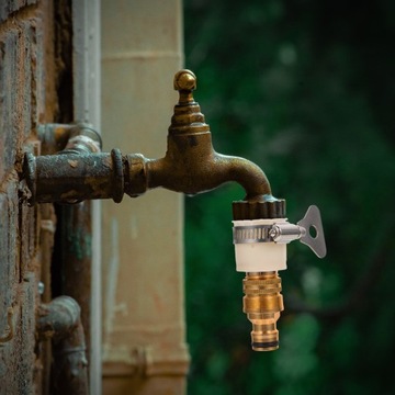 СОЕДИНИТЕЛЬ ШЛАНГА ДЛЯ КРАНА БАКА 2 ШТ.