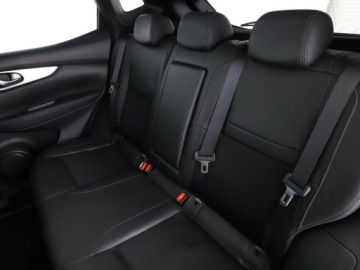 Nissan Qashqai II Crossover 1.2 DIG-T 115KM 2017 Nissan Qashqai automat skóra panorama klima auto, zdjęcie 16