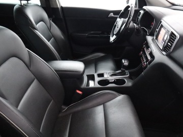 Kia Sportage IV SUV 1.7 CRDi 141KM 2016 Kia Sportage 1.7 CRDi, Automat, Skóra, Navi, zdjęcie 8