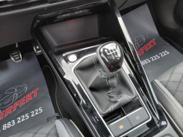 Volkswagen Golf VIII Variant 1.5 TSI 150KM 2023 Volkswagen Golf R Line Panorama Kamera Harman Kardon 1.5 Benzyna 150KM, zdjęcie 20