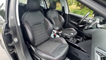 Peugeot 2008 I SUV Facelifting 1.2 PureTech 130KM 2018 Peugeot 2008 RATY 1.2 BENZ 130KM GT-LINE Kamera Navi Tablet Panorama Serwi, zdjęcie 27