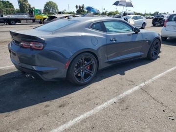 Chevrolet Camaro VI Coupe 6.2 455KM 2019 Chevrolet Camaro 2019, 6.2L, SS, porysowany lakier 6.2 Benzyna 455KM, zdjęcie 4