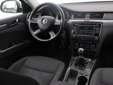 Skoda Superb II Outdoor 1.4 TSI 125KM 2014 Skoda Superb 1.4 TSI, Salon Polska, Klima, zdjęcie 6